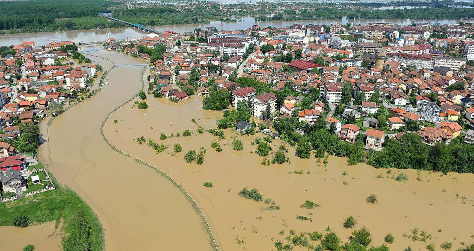 floods-in-brcko-bosnia-014