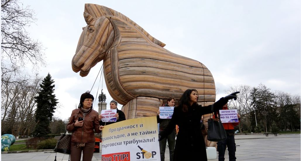 YFoE Bulgaria with the Trojan Horse in Sofia