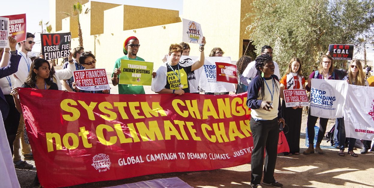 Demanding climate justice at COP22 (c) Richard Dixon/FoE Scotland
