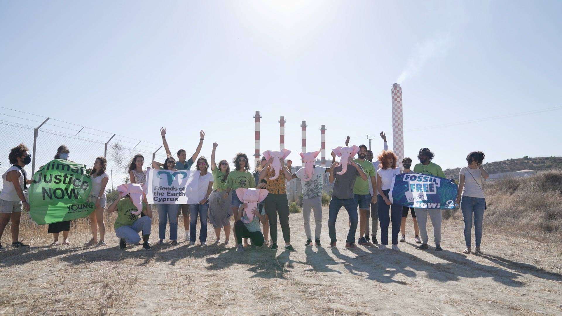 Fossil free movement building - Young Friends of the Earth Europe